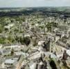 Photos aériennes de "ville" - Photo réf. 043314 - Centre de la ville avec son glise.