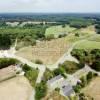 Photos aériennes de "morbihan" - Photo réf. 043487 - Le site prhistorique des alignements de menhirs de Carnac dans le Morbihan est connu dans le monde entier.