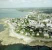 Photos aériennes de Concarneau (29900) | Finistère, Bretagne, France - Photo réf. 043814 - Cte avec plage de sable et avances rocheuses.