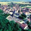 Photos aériennes de Til-Châtel (21120) | Côte-d'Or, Bourgogne-Franche-Comté, France - Photo réf. 702475 - L'glise Saint-Florent au coeur du village