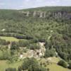 Photos aériennes de "vallée" - Photo réf. 702795 - Vue d'ensemble du village niché dans la vallée du rhoin.