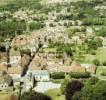 Photos aériennes de "cotes" - Photo réf. 703479 - Le bourg de Fleurey-sur-Ouche, coincé entre la Montagne et les premiers talus des Hautes Côtes, s'étire de part et d'autre de l'Ouche.