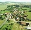 Photos aériennes de "bourgogne" - Photo réf. 703864 - Ancien carrefour entre la Haute-Bourgogne, le Morvan et le Tonnerois, le petit bourg d'Epoisses conserve une longue tradition de passage.