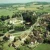 Photos aériennes de "bourgogne" - Photo réf. 703869 - Ancien carrefour entre la Haute-Bourgogne, le Morvan et le Tonnerois, le petit bourg d'Epoisses conserve une longue tradition de passage.