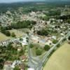  - Photo réf. 703937 - Vue d'ensemble d'une ville  la campagne. A l'ore de la fort, elle sait conserver son calme et son cachet.