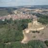 Photos aériennes de "AVEC" - Photo réf. 704975 - La chapelle de Vauguillain, sur son prmotoire, avec  ses pieds le village de Saint-Julien-du-Sault.