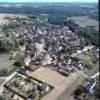 Photos aériennes de "vallée" - Photo réf. 719041 - Le panorama grandiose sur la vallée de l'Yonne vu de la terrasse est l'orgueil de Mailly-le-Château.