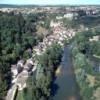 Photos aériennes de "vallée" - Photo réf. 719045 - Le panorama grandiose sur la vallée de l'Yonne vu de la terrasse est l'orgueil de Mailly-le-Château.