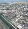 Photos aériennes de "bourgogne" - Photo réf. 719206 - Le canal de Bourgogne séparant les deux parties de la ville