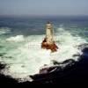 Photos aériennes de Plogoff (29770) - Autre vue | Finistère, Bretagne, France - Photo réf. 719660 - Au large de la pointe du Raz, le phare.de la Vieille (Finistre).