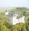 Photos aériennes de Manderen (57480) | Moselle, Lorraine, France - Photo réf. 780557 - Le château de Manderen (Moselle), imposante forteresse du 15è siècle, dominant le Luxembourg et l'Allemagne, était le quartier général du fameux Duc de Malbourck.