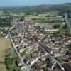 Photos aériennes de "Yonne" - Photo réf. 11223 - L'Yonne a toujours été une voie de communication pour les voyageurs comme pour les marchandises. Vincelles tire son nom de vin.