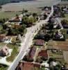 Photos aériennes de "deux" - Photo réf. 14888 - A deux pas seulement des 5 000 ha de la fort de Cteaux, Gerland est un lieu de rsidence fort pris.