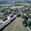 Photos aériennes de "Roche" - Photo réf. 14968 - Aux avant-postes du Morvan, La Roche est un gros bourg qui a su rsister  l'usure du temps.