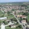 Photos aériennes de "lieu" - Photo réf. 15058 - Ancien bourg médiéval, ex-enclave de Bourgogne en terre comtoise, Chaussin, chef-lieu de canton, est un centre actif de commerces et de services.