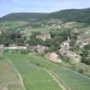  - Photo réf. 15463 - Vue d'ensemble du village et de son glise datant du 13 sicle.