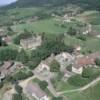 Photos aériennes de Montigny-lès-Arsures (39600) - Autre vue | Jura, Bourgogne-Franche-Comté, France - Photo réf. 15467 - A gauche, chteau datant de 1408 et restaur au 17.