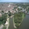 Photos aériennes de "ville" - Photo réf. 16380 - Le Doubs longe le centre ville.