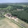 Photos aériennes de "deux" - Photo réf. 16416 - Entre la fort de la Chaux et la rive gauche du Doubs, deux villages se sont associs.