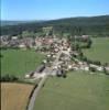 Photos aériennes de "menhir" - Photo réf. 16452 - Village connu pour son menhir, la Pierre-Lithe, dressé il y a 3000 ans.