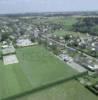 Photos aériennes de "terrain" - Photo réf. 17284 - Le terrain de sport de la ville.