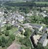  - Photo réf. 17349 - Une commune au coeur de la verdure avec au centre l'glise Saint-Hilaire