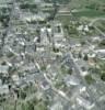 Photos aériennes de "mairie" - Photo réf. 17802 - Au centre, l'église Saint-Martin et au fond à gauche, la comunauté religieuse de la Providence