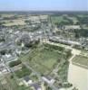  - Photo réf. 17837 - L'ancienne Abbaye et ses jardins et, en bas  gauche, l'cole primaire Saint-Joseph.