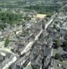 Photos aériennes de "basse" - Photo réf. 18019 - La rue Clmenceau se poursuit par la rue Pasteur et la rue Basse qui mne vers le chteau.