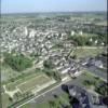 Photos aériennes de "Porte" - Photo réf. 18169 - Au centre, la rue de Porte de ville qui mne vers le chteau.