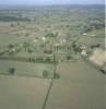 Photos aériennes de "Petite" - Photo réf. 20841 - Vue d'ensemble de la plus petite commune du département.