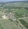 Photos aériennes de "côte" - Photo réf. 21154 - Le petit village, qui se situe sur la route des vins de la cte chalonnaise, possde une glise no-romane du XIXe Sicle.