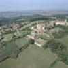 Photos aériennes de Suin (71220) | Saône-et-Loire, Bourgogne, France - Photo réf. 21364 - Suin, composé de nombreux hameaux séparés par des collines.