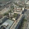 Photos aériennes de "mairie" - Photo réf. 21884 - L'église et la mairie.