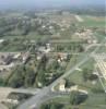 Photos aériennes de "agricole" - Photo réf. 21968 - Vue d'ensemble de ce bourg agricole.