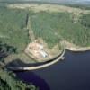 Photos aériennes de "barrage-pont" - Photo réf. 22233 - Le barrage du Pont du Roi est une retenue destine  alimenter en eau potable les communes voisines ainsi qu'une partie de la ville d'Autun.