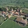 Photos aériennes de "garde" - Photo réf. 22565 - Village charmant posé sur une colline, Mailly garde les traces de sa prospérité viticole.