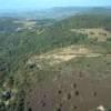 Photos aériennes de "large" - Photo réf. 23015 - Uchon, village perch, connu pour ses rochers tranges, est surnomm Perle du Morvan. Site class, il offre aussi un large panorama.