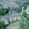 Photos aériennes de "forêt" - Photo réf. 8958 - Un village connu pour son chteau du XVI sicle et ses 1200 ha de fort.