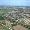 Photos aériennes de "boucle" - Photo réf. 9290 - Située dans une boucle de l'Armançon et adossée au confluent de la rivière avec l'Yonne, la commune de Cheny a dû tirer profit de cette situation géographique privilégiée.