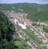 Photos aériennes de Moirans-en-Montagne (39260) | Jura, Franche-Comté, France - Photo réf. 9388 - Ville encastre dans sa valle.