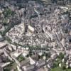 Photos aériennes de "cathédrale" - Photo réf. N001648 - Au centre de la cité, l'imposante cathédrale bordée de ruelles étroites.
