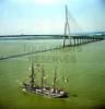 Photos aériennes de "99" - Photo réf. P18847 - Le Palinuro, golette de la marine italienne de 69 m. sous le pont de Normandie.