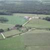 Photos aériennes de "agricole" - Photo réf. 29845 - Vue sur une exploitation agricole.