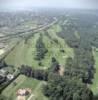 Photos aériennes de "golf" - Photo réf. 33282 - Les réserves de verdures et de bois sont une richesse pour la commune.