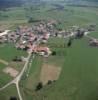 Photos aériennes de "Eglise" - Photo réf. 37219 - Adoss  la fort de Joux, le village a deux fierts : sa magnifique glise perche, et son incontestable dynamisme villageois. Les terres sont exploites par 6 agriculteurs.