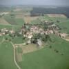 Photos aériennes de "flanc" - Photo réf. 37296 - Village situ au flanc d'un coteau, et au bord de l'Arne.