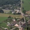  - Photo réf. 37436 - Un cadre bucolique prserv, toutes les vieilles maisons sont restaures, c'est dire l'aspect coquet du village. A l'ore du Bois Boucot, sur un versant de coteau, le village possde un charme et un attrait indniables.