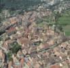 Photos aériennes de Kaysersberg (68240) - Autre vue | Haut-Rhin, Alsace, France - Photo réf. 37503 - La ville de Kaysersberg au pied du chteau et de ses fortifications.