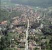 Photos aériennes de "ville" - Photo réf. 37513 - La ville de Kaysersberg niche dans la valle de la Weiss, cerne par les vignes et la fort.